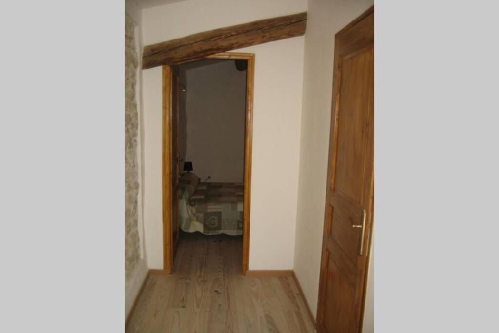 Grand Gite Salavas Bagian luar foto